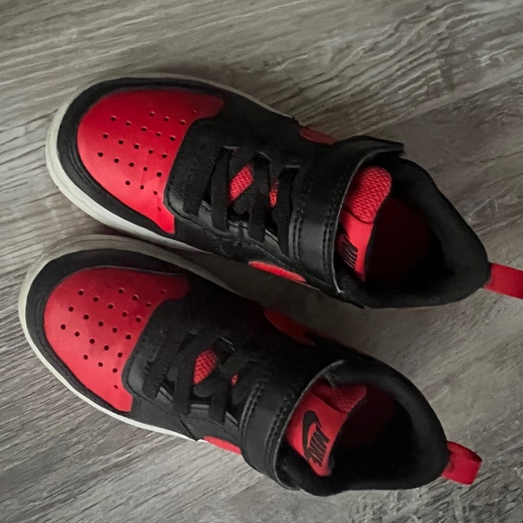 Nike shoes redblack boys nike dunks 1c poshmark